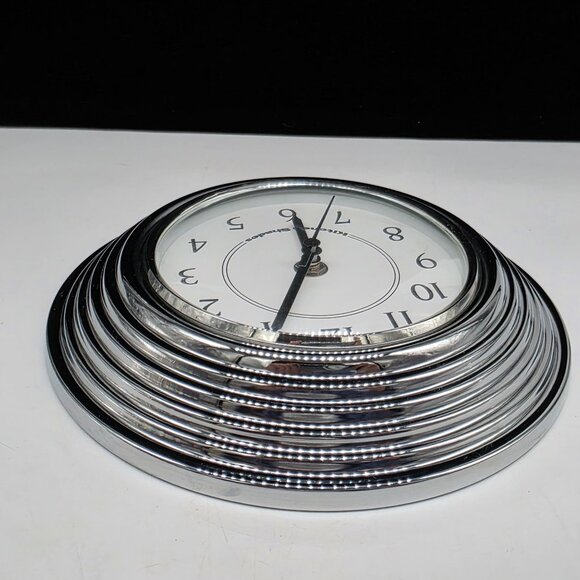 Kitchen Shades Wall Clock With Ribbed Silver Chrome Frame With Convex Glass 8.5" - Picture 8 of 9